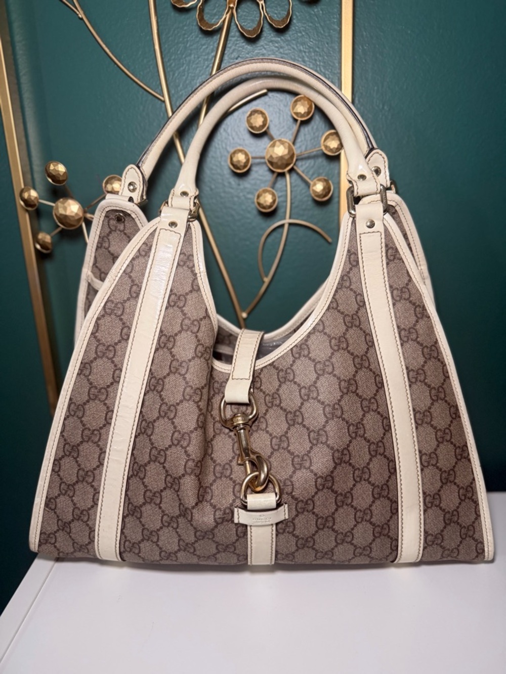 Gucci GG Supreme Joy Bardot shoulder bag